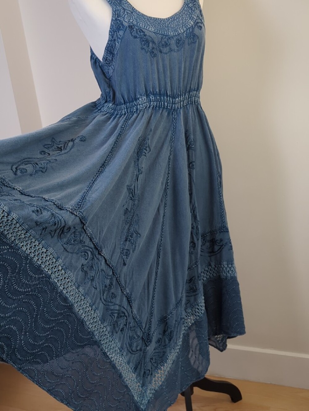 Vintage Magic Mineral Wash Floral Embroidered Handkerchief Midi Dress XL - Picture 11 of 14